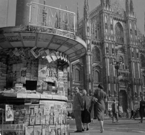 Le prime edicole italiane a Milano furono in Piazza Duomo e in Piazza San Babila!