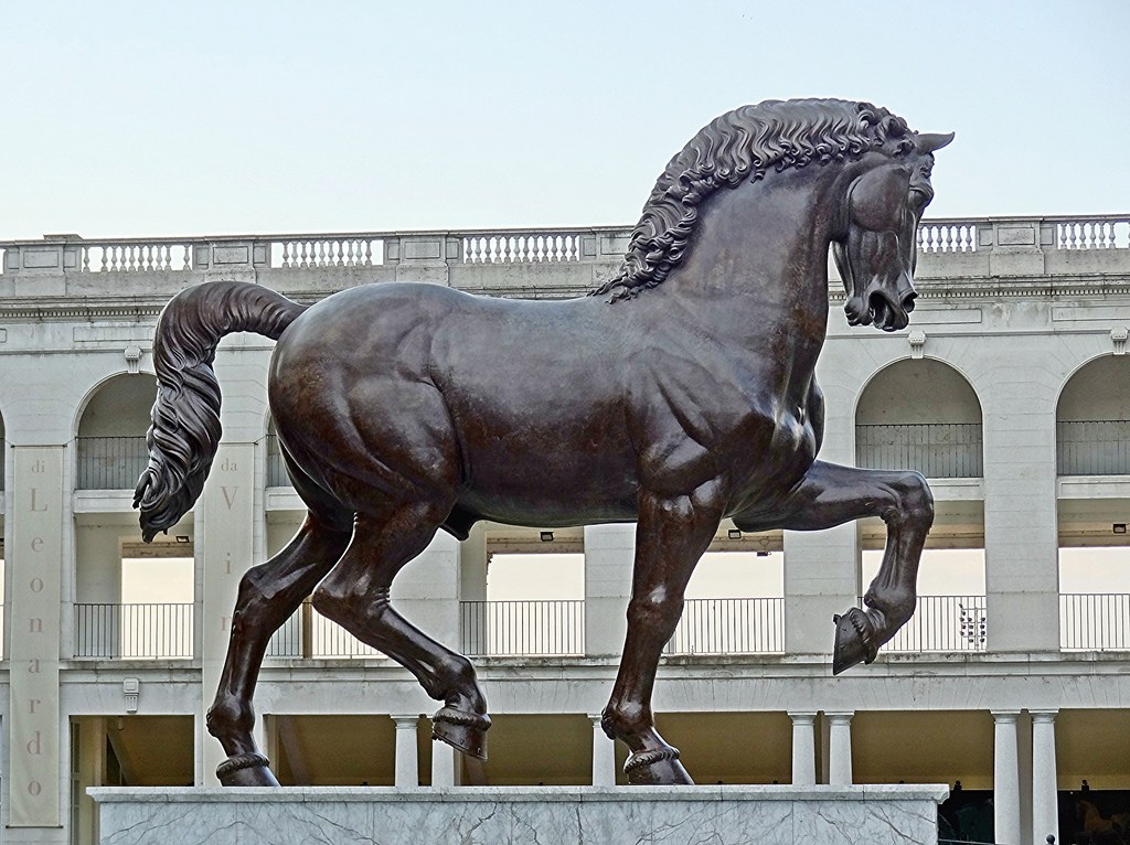 Photo of Milano, l’Ippodromo celebra Leonardo Da Vinci: in arrivo 13 cavalli che riproducono il Cavallo di Leonardo
