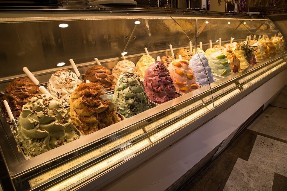 Photo of Arriva a Milano All you can eat ice cream, l’evento che propone gelato senza limiti